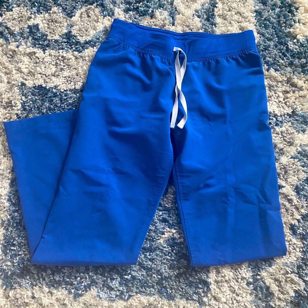 Winning blue basic livingston small. Like new.